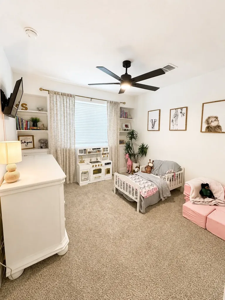 7709 Gatevine Avenue Joshua TX 76058
