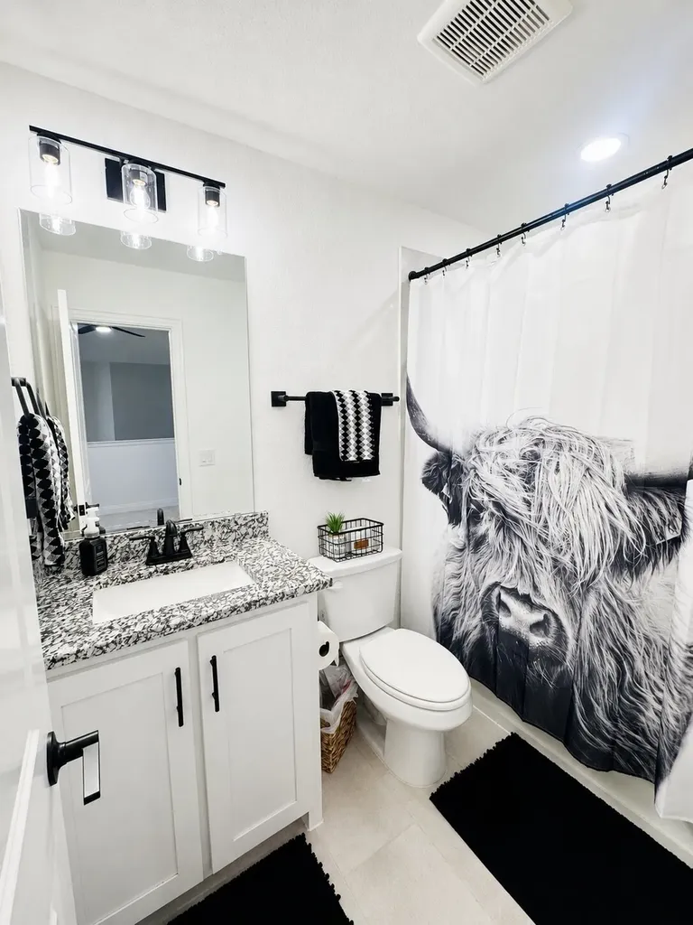7709 Gatevine Avenue Joshua TX 76058