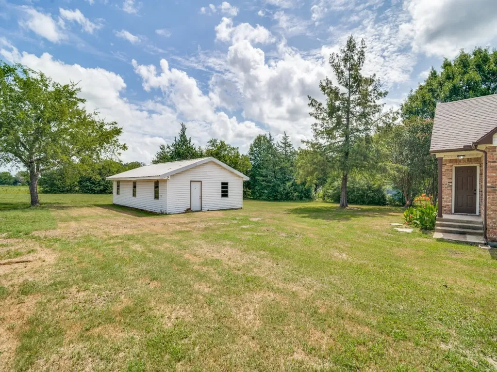 11578 Us Highway 80 Fruitvale TX 75127