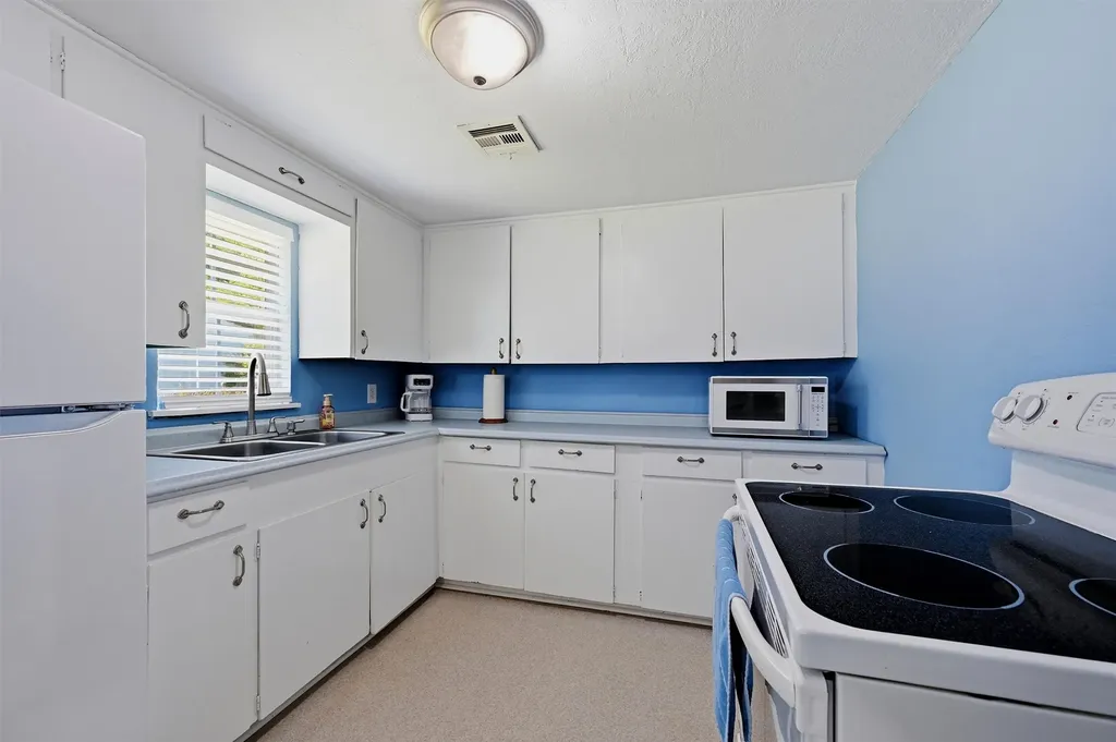 27 Choctaw Drive Gordonville TX 76245