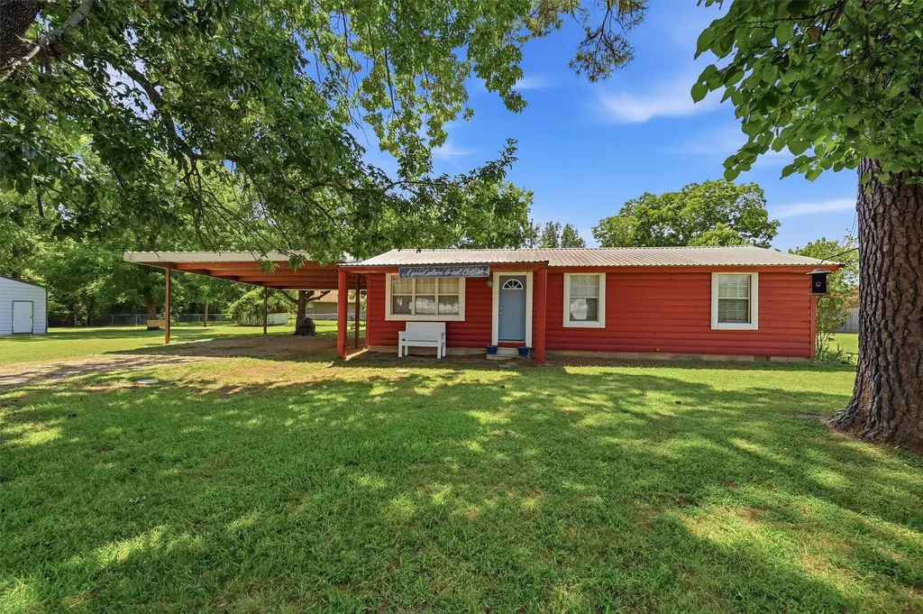 27 Choctaw Drive Gordonville TX 76245