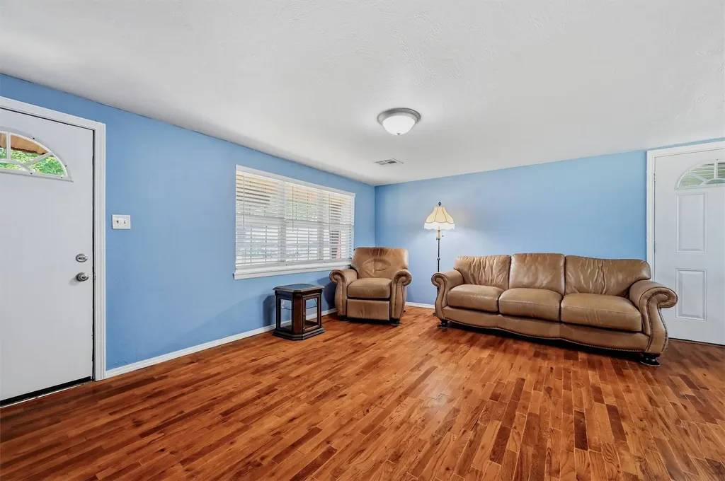 27 Choctaw Drive Gordonville TX 76245