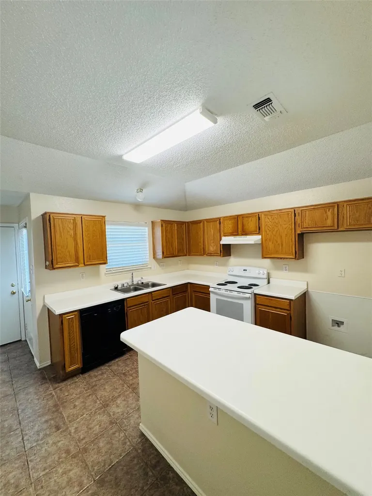 2011 Picadilly Boulevard Mesquite TX 75149