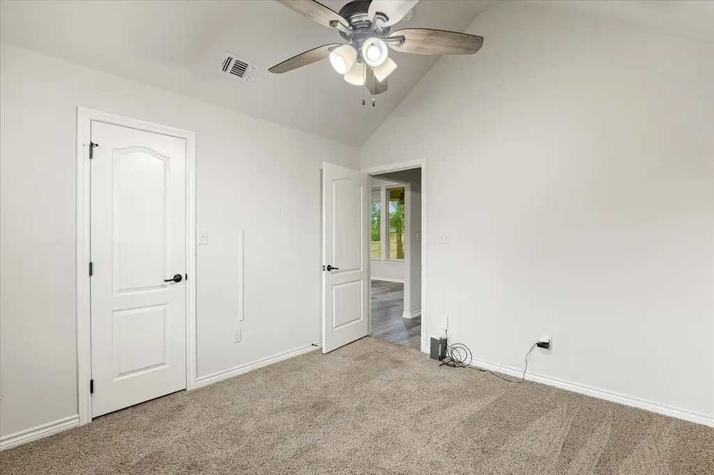 306 Knob Hill Drive Granbury TX 76048