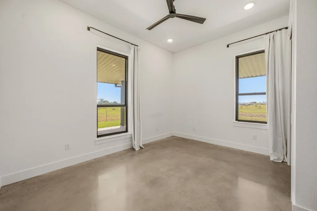 385 Private Road 1733 Stephenville TX 76401