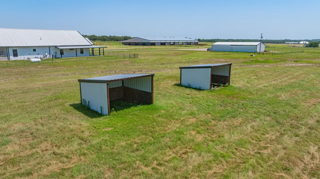 385 Private Road 1733 Stephenville TX 76401