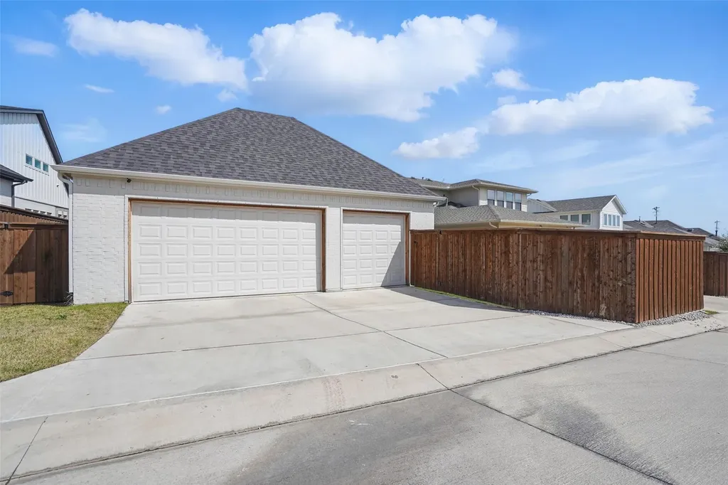 14341 Overlook Park Drive Fort Worth TX 76008