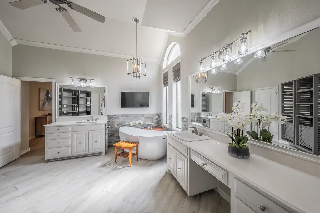 210 La Fontaine Lane Keller TX 76248