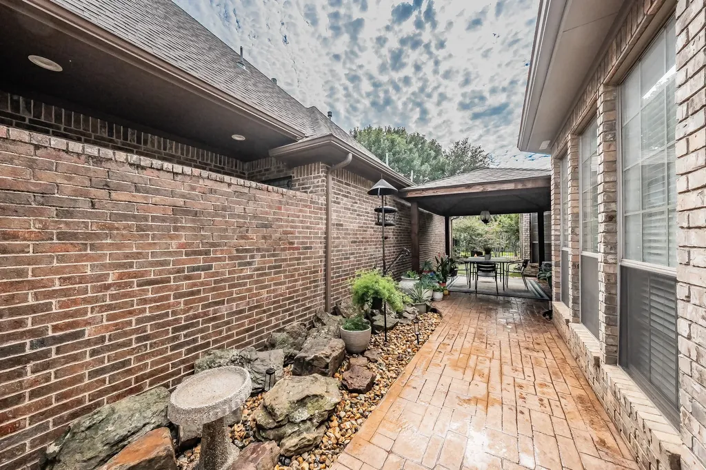 210 La Fontaine Lane Keller TX 76248