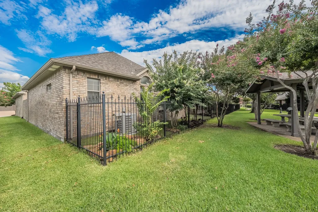 210 La Fontaine Lane Keller TX 76248