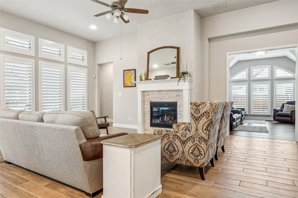 2618 Seth Drive Midlothian TX 76065