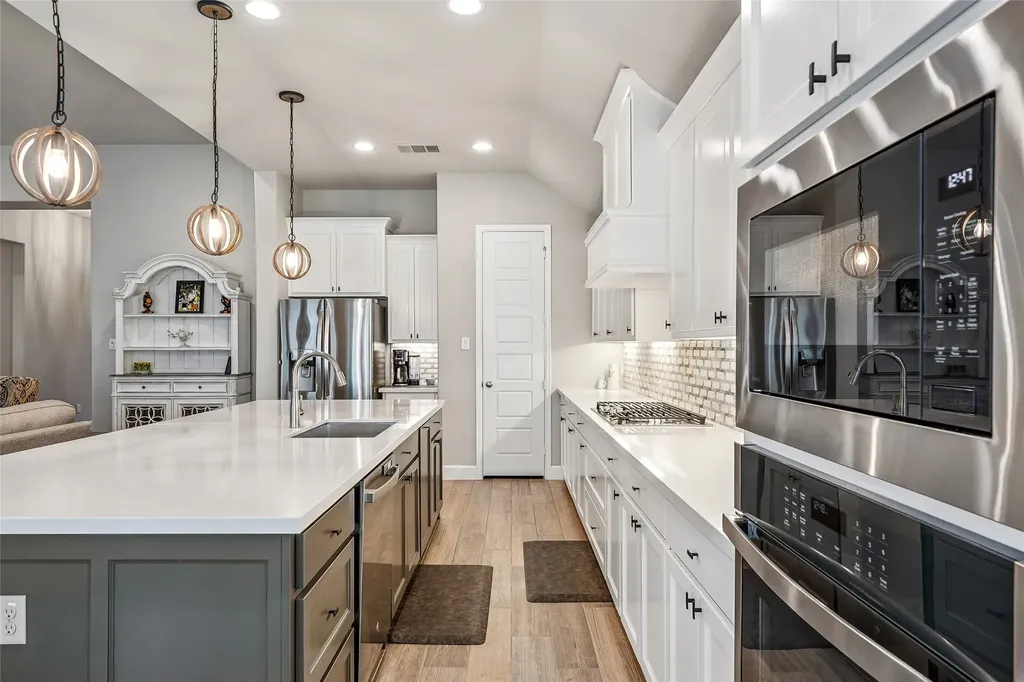 2618 Seth Drive Midlothian TX 76065