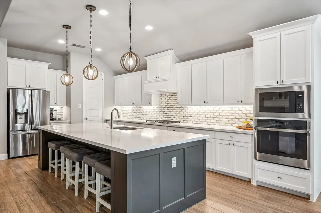 2618 Seth Drive Midlothian TX 76065