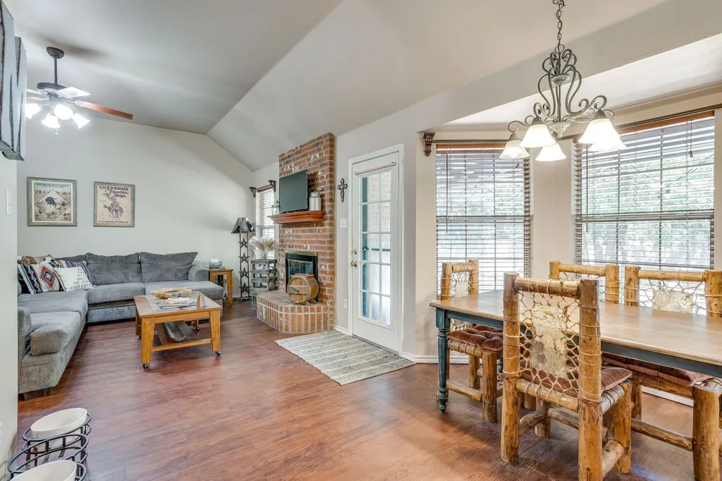 104 Fawn Court Weatherford TX 76088
