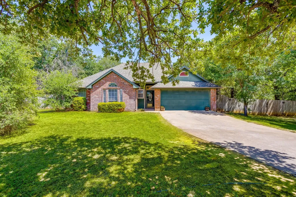104 Fawn Court Weatherford TX 76088