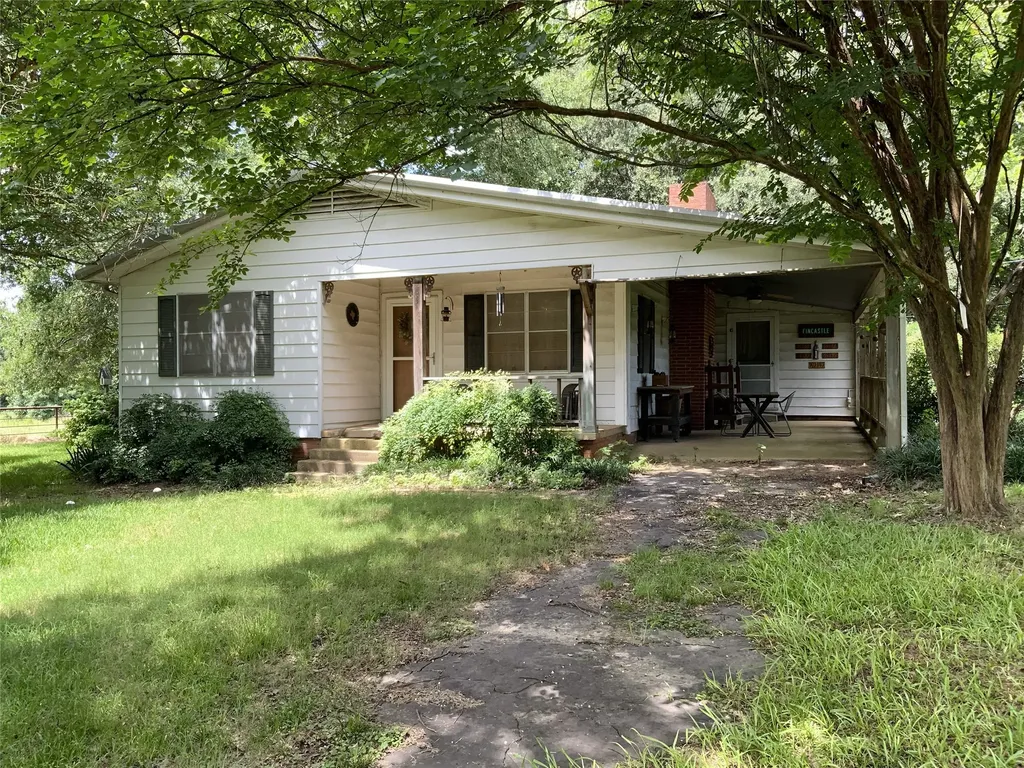 16926 County Road 4336 Larue TX 75770