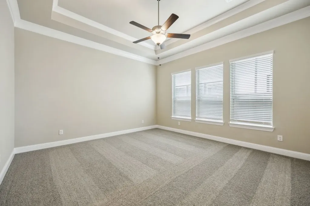 1004 Pearl Crescent Place Crowley TX 76036