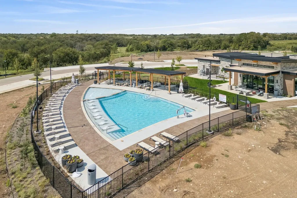 1004 Pearl Crescent Place Crowley TX 76036