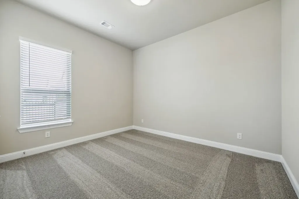 1004 Pearl Crescent Place Crowley TX 76036