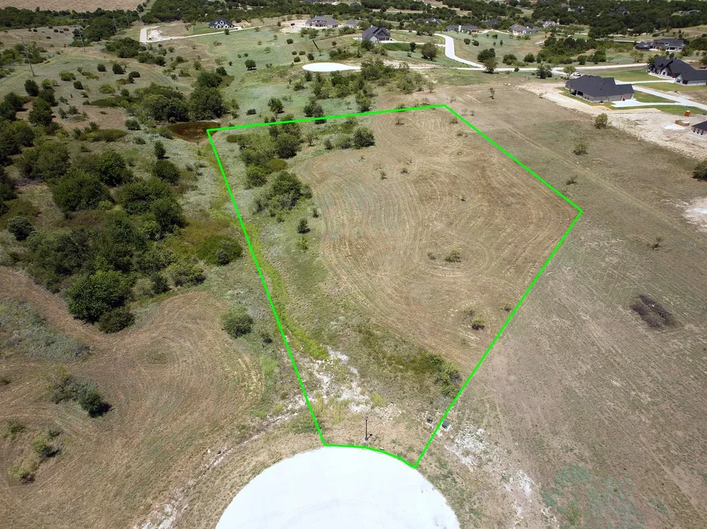 4076 Grizzly Trail Aledo TX 76008