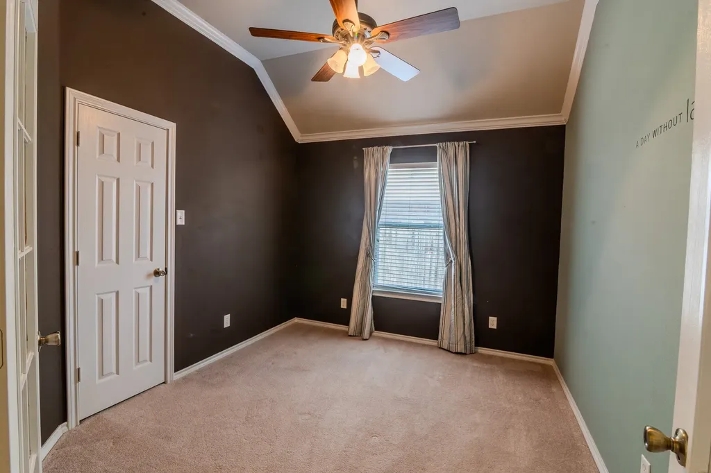 6014 Brenhaven Road Arlington TX 76017