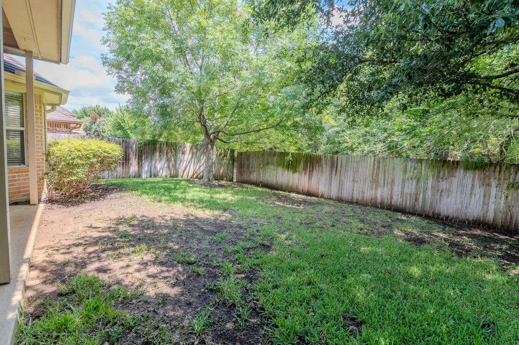 6014 Brenhaven Road Arlington TX 76017