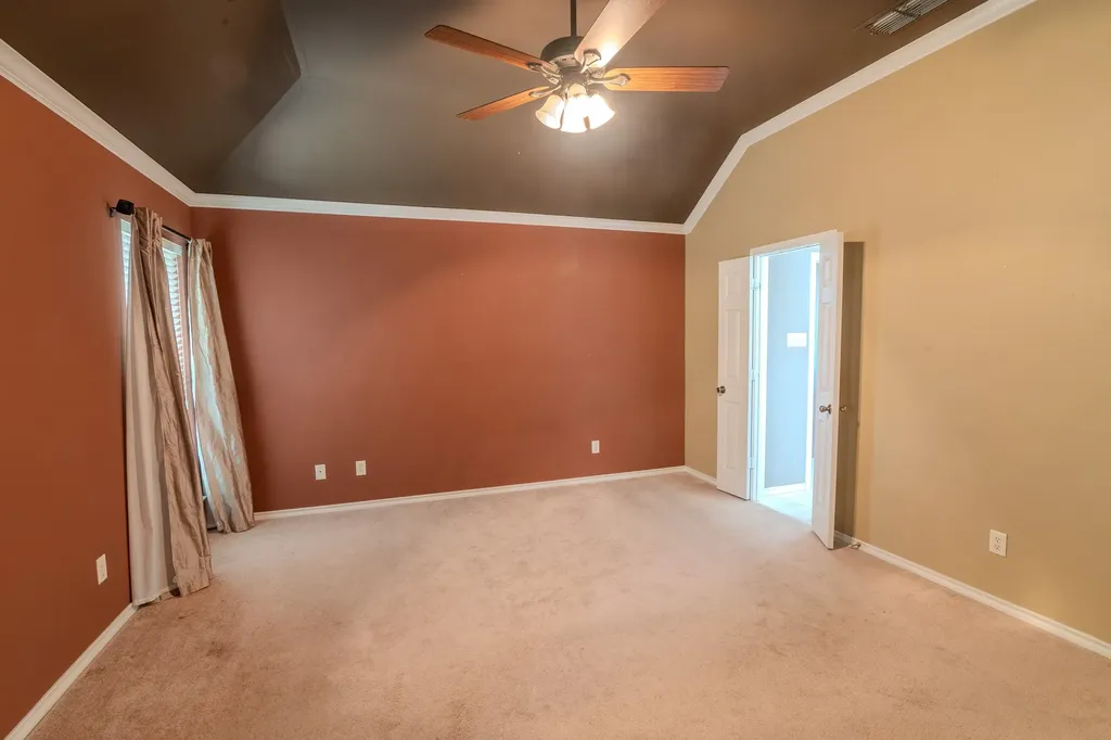 6014 Brenhaven Road Arlington TX 76017