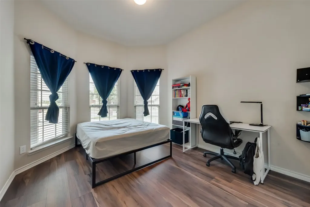 10413 Canyon Lake View Mckinney TX 75072