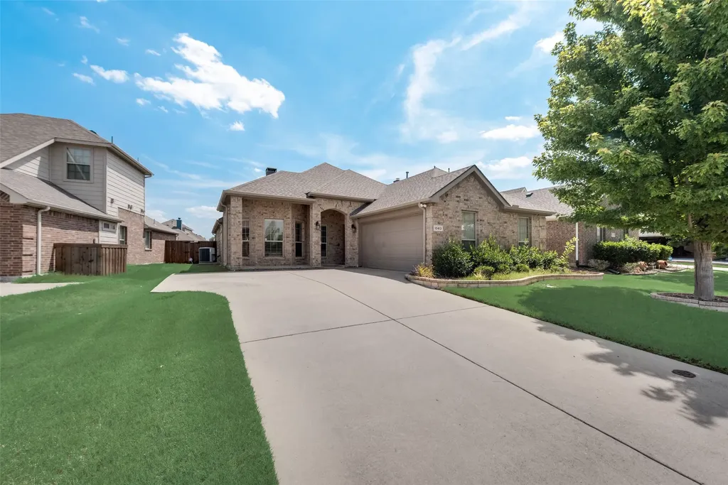 10413 Canyon Lake View Mckinney TX 75072