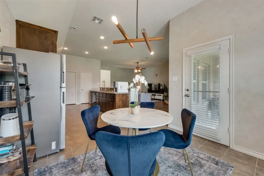 10413 Canyon Lake View Mckinney TX 75072