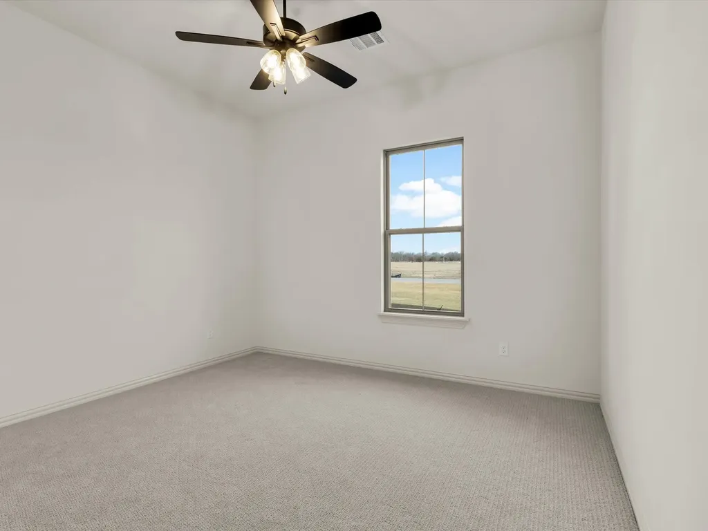 1013 Silver Sage Weatherford TX 76085