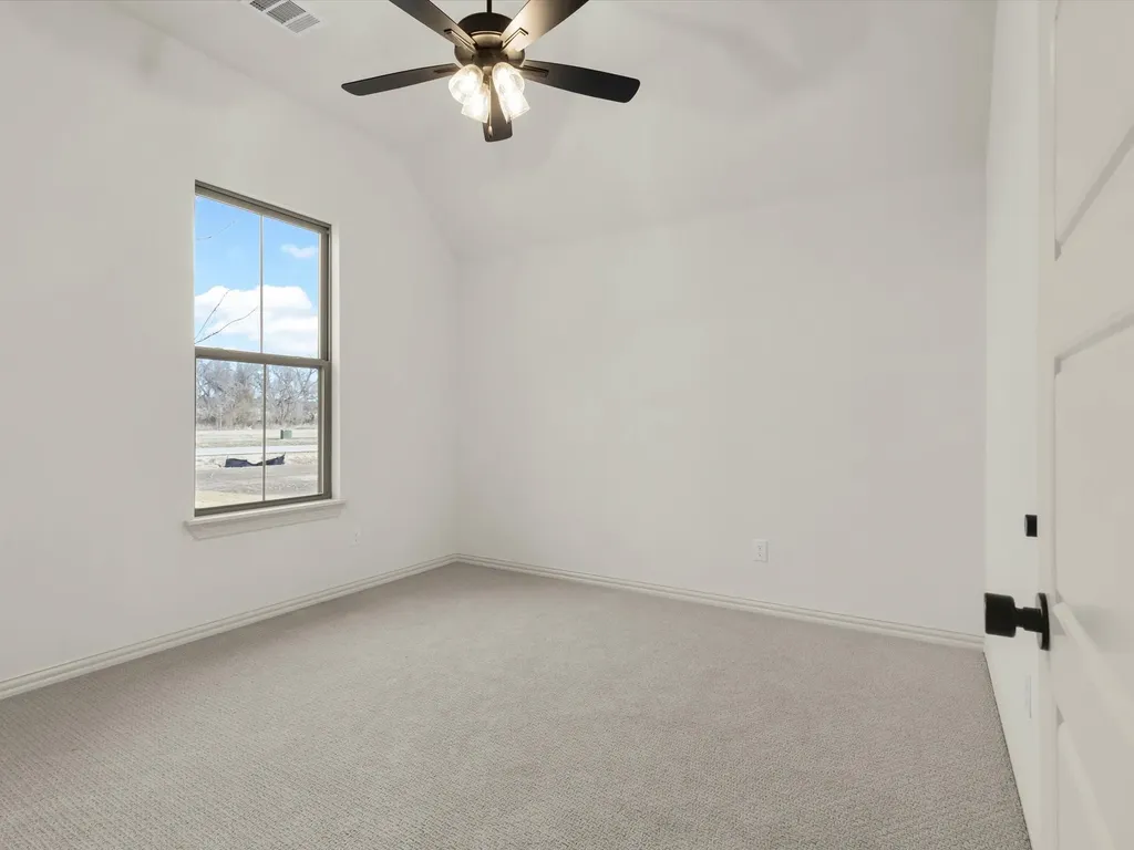 1013 Silver Sage Weatherford TX 76085