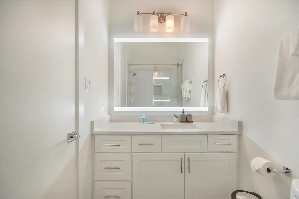 4944 Blaynes View The Colony TX 75056