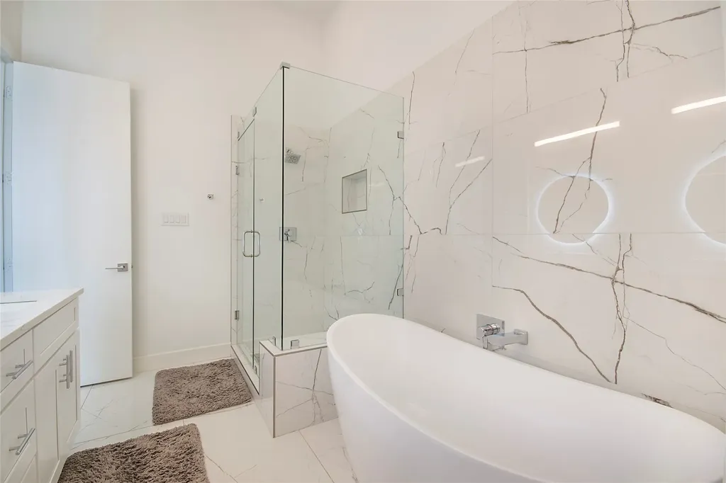 4944 Blaynes View The Colony TX 75056