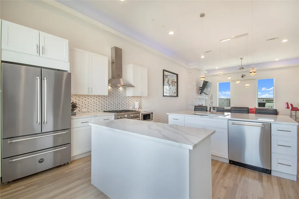 4944 Blaynes View The Colony TX 75056