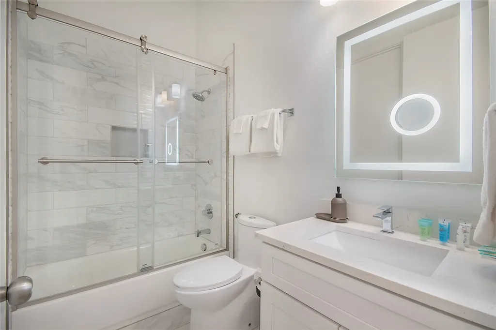 4944 Blaynes View The Colony TX 75056