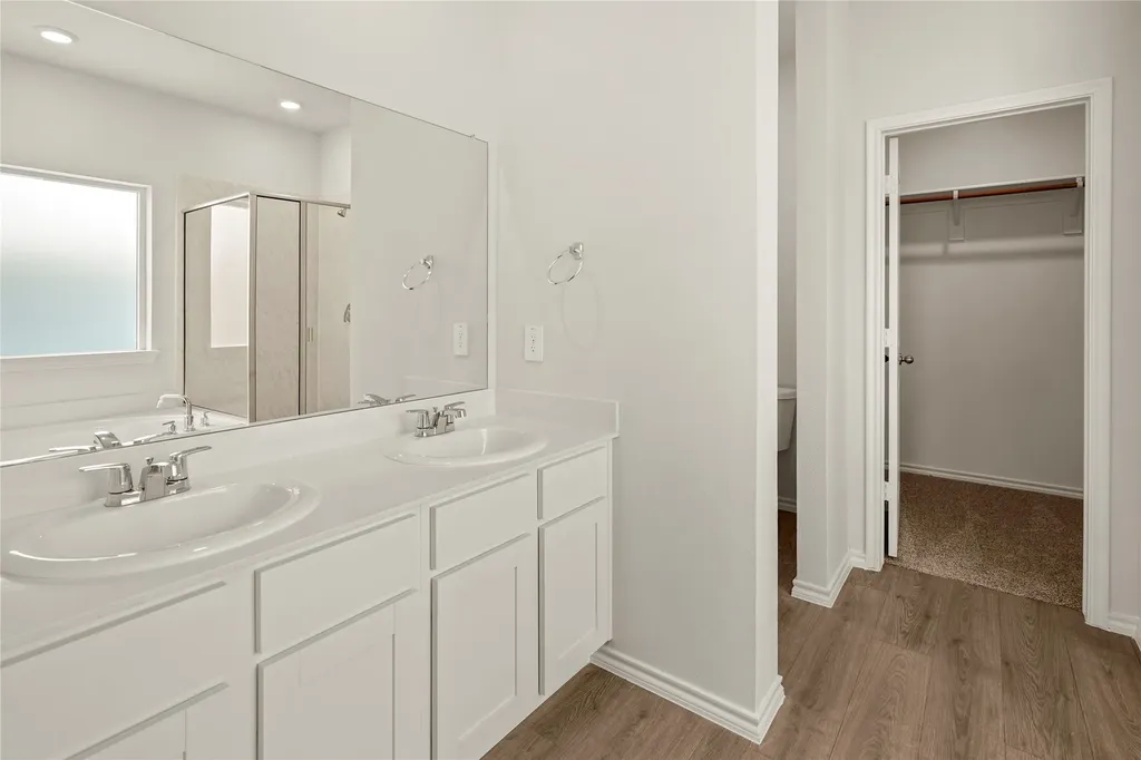 722 Sweet Pea Drive Pilot Point TX 76258