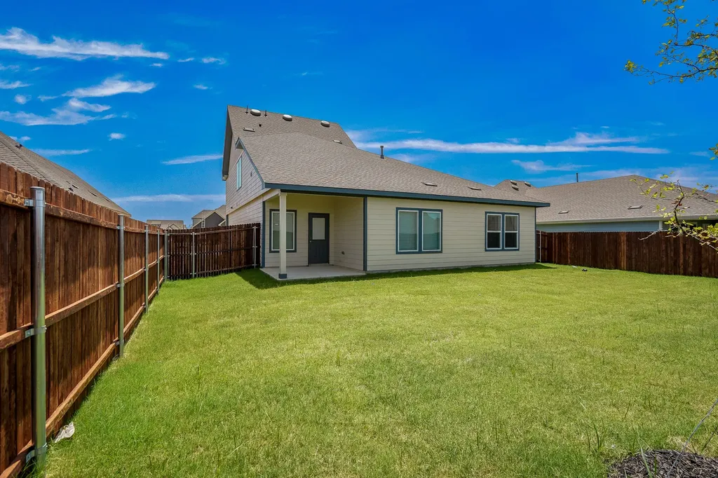 722 Sweet Pea Drive Pilot Point TX 76258