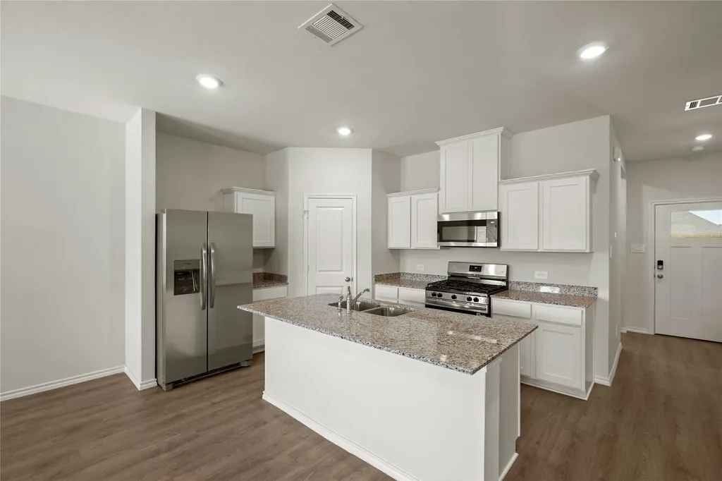 722 Sweet Pea Drive Pilot Point TX 76258