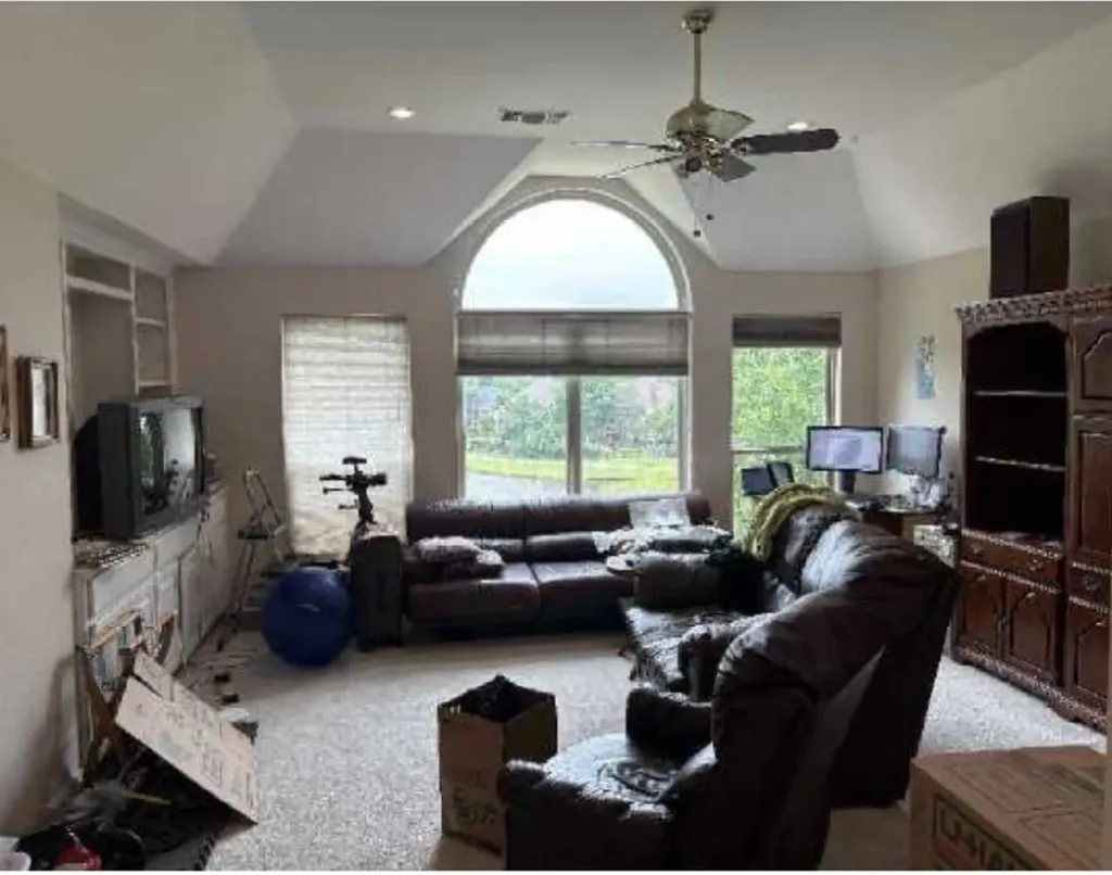 2104 Mossy Oak Drive Irving TX 75063