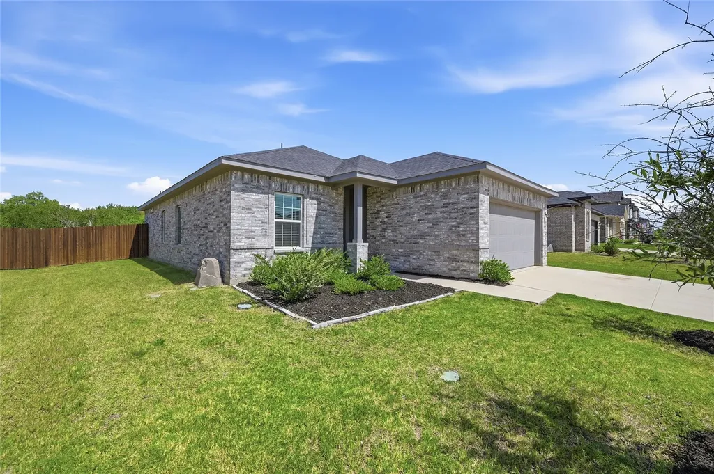 1714 Citrus Drive Sherman TX 75092