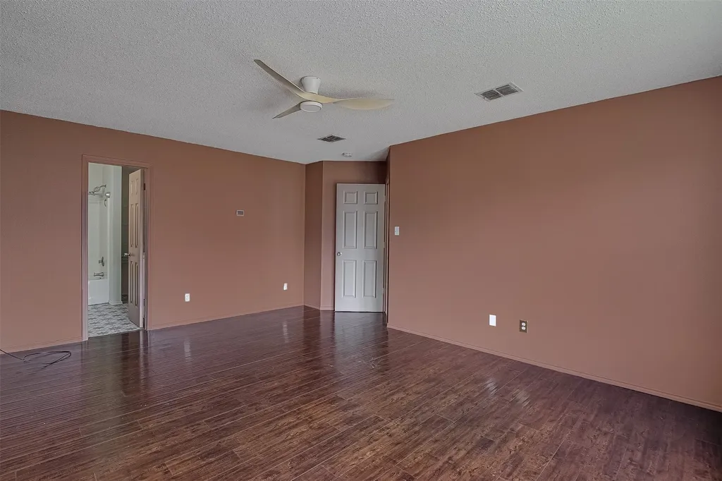 1044 Triple Crown Drive Fort Worth TX 76179