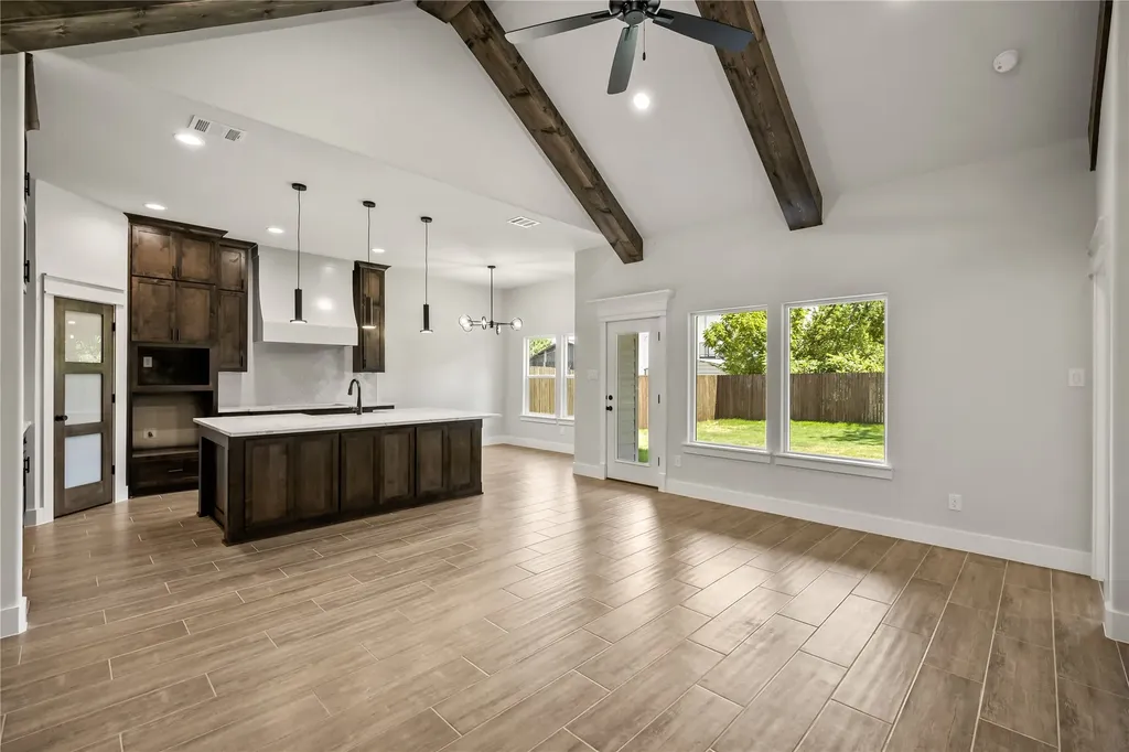 5505 Graham Street Sansom Park TX 76114
