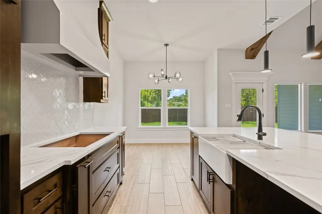 5505 Graham Street Sansom Park TX 76114