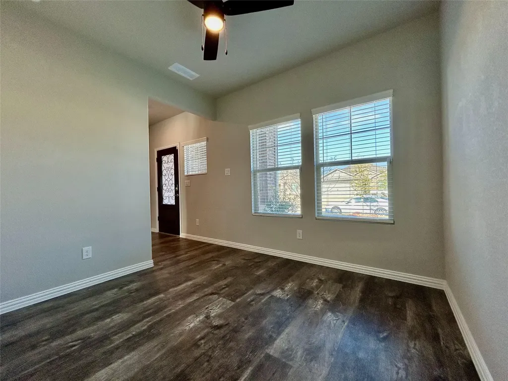 1804 Berry Ridge Trail Aubrey TX 76227