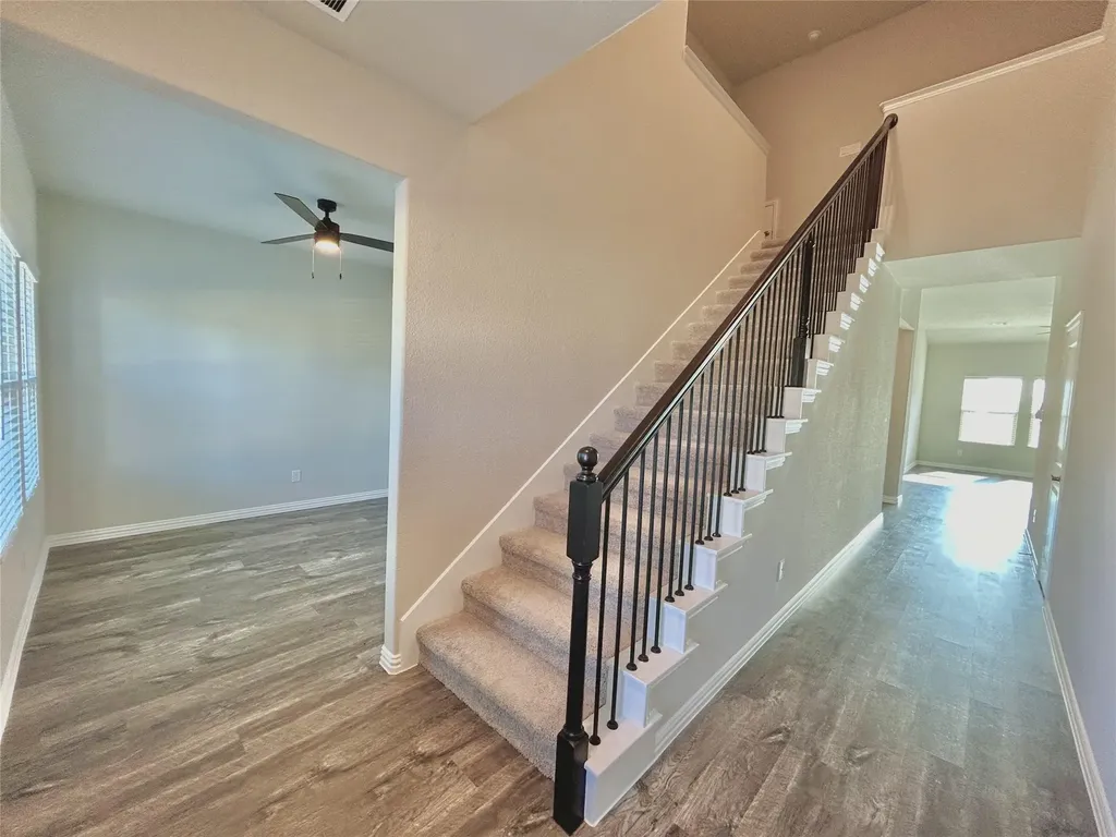 1804 Berry Ridge Trail Aubrey TX 76227