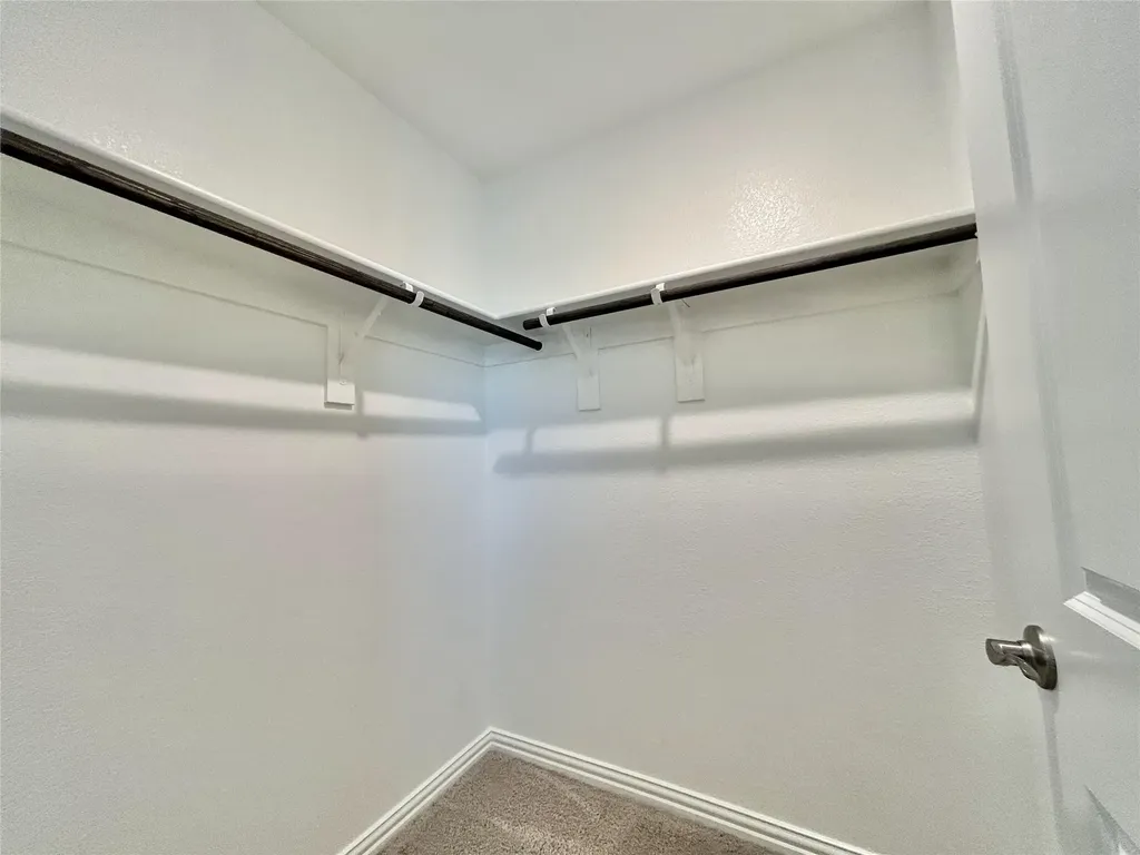 1804 Berry Ridge Trail Aubrey TX 76227