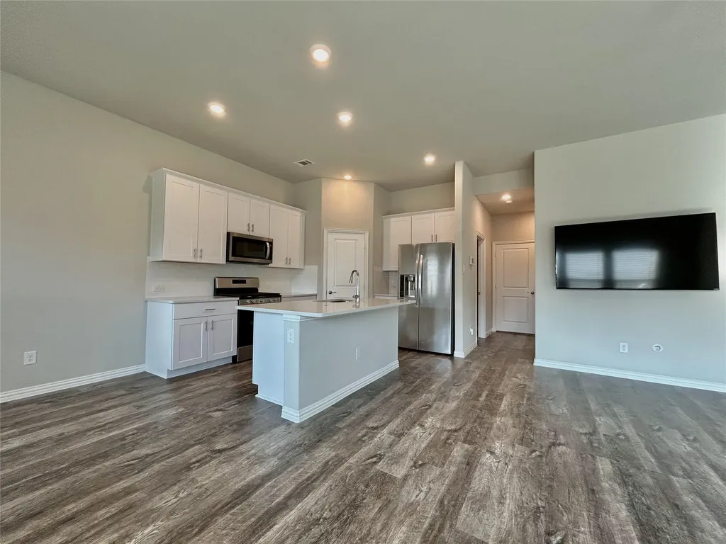 1804 Berry Ridge Trail Aubrey TX 76227