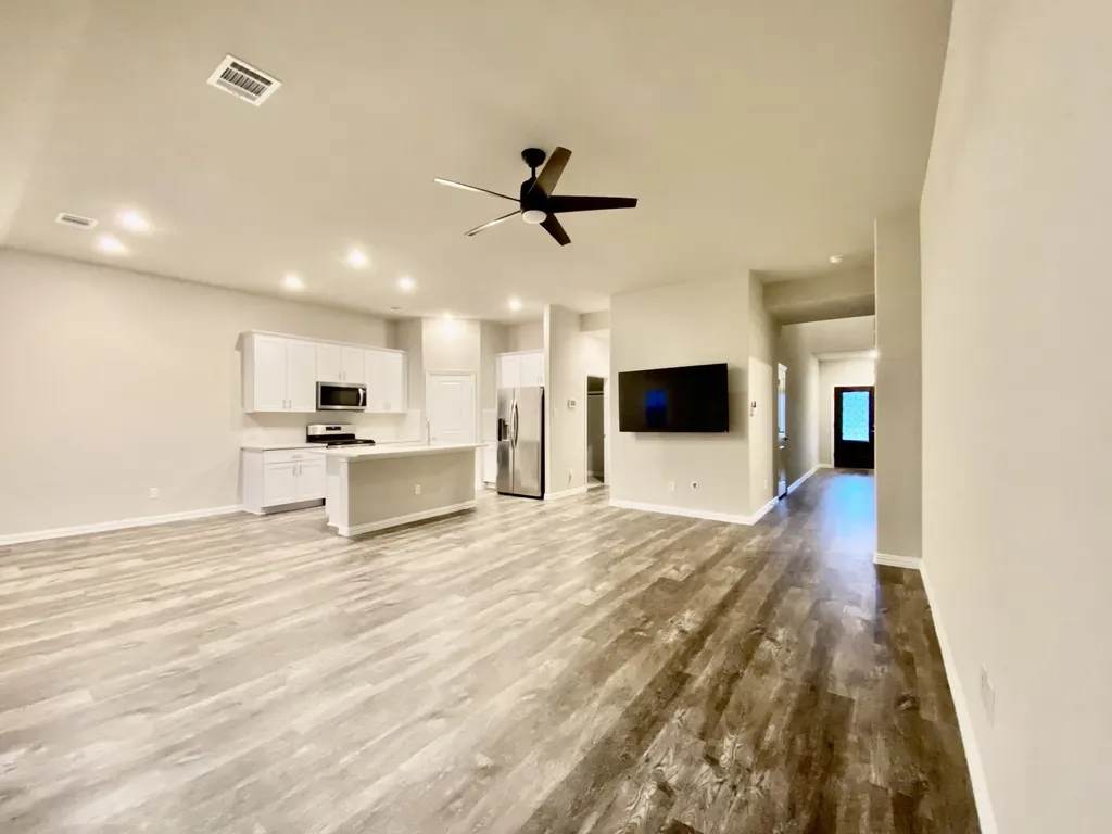 1804 Berry Ridge Trail Aubrey TX 76227
