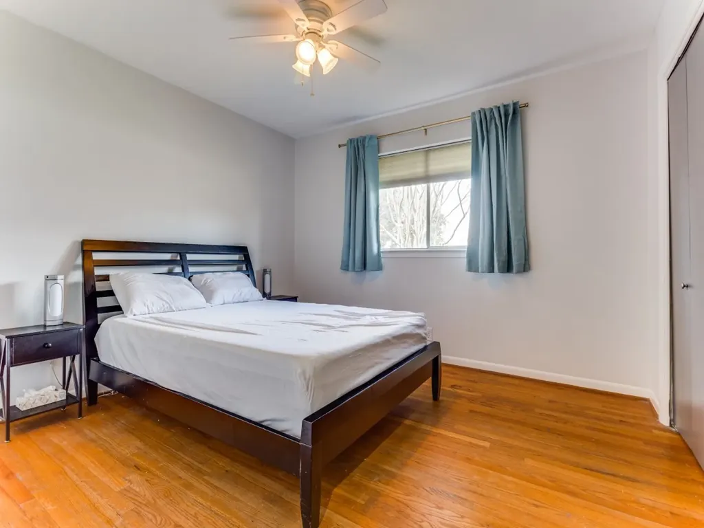 5616 Mcshann Road Dallas TX 75230